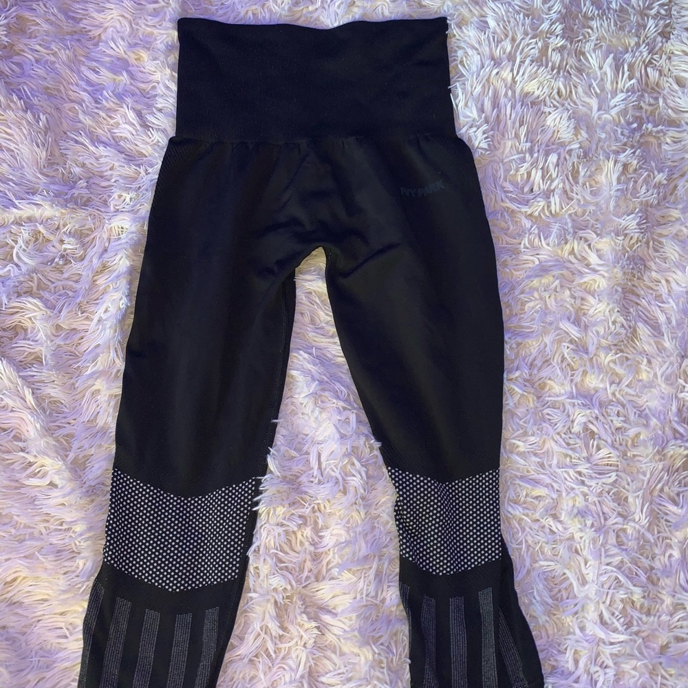 athletic leggings